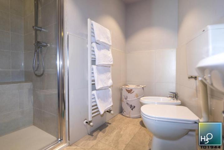 H3O Lago Di Garda Desenzano del Garda Zimmer foto
