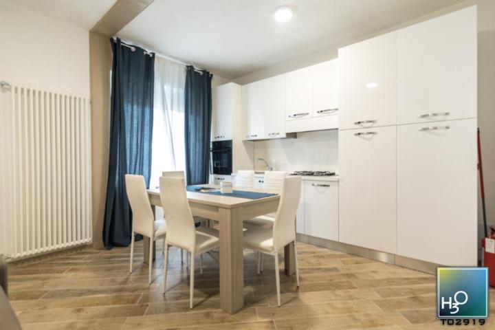 H3O Lago Di Garda Desenzano del Garda Zimmer foto