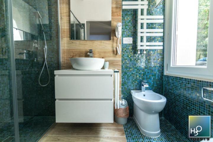 H3O Lago Di Garda Desenzano del Garda Zimmer foto